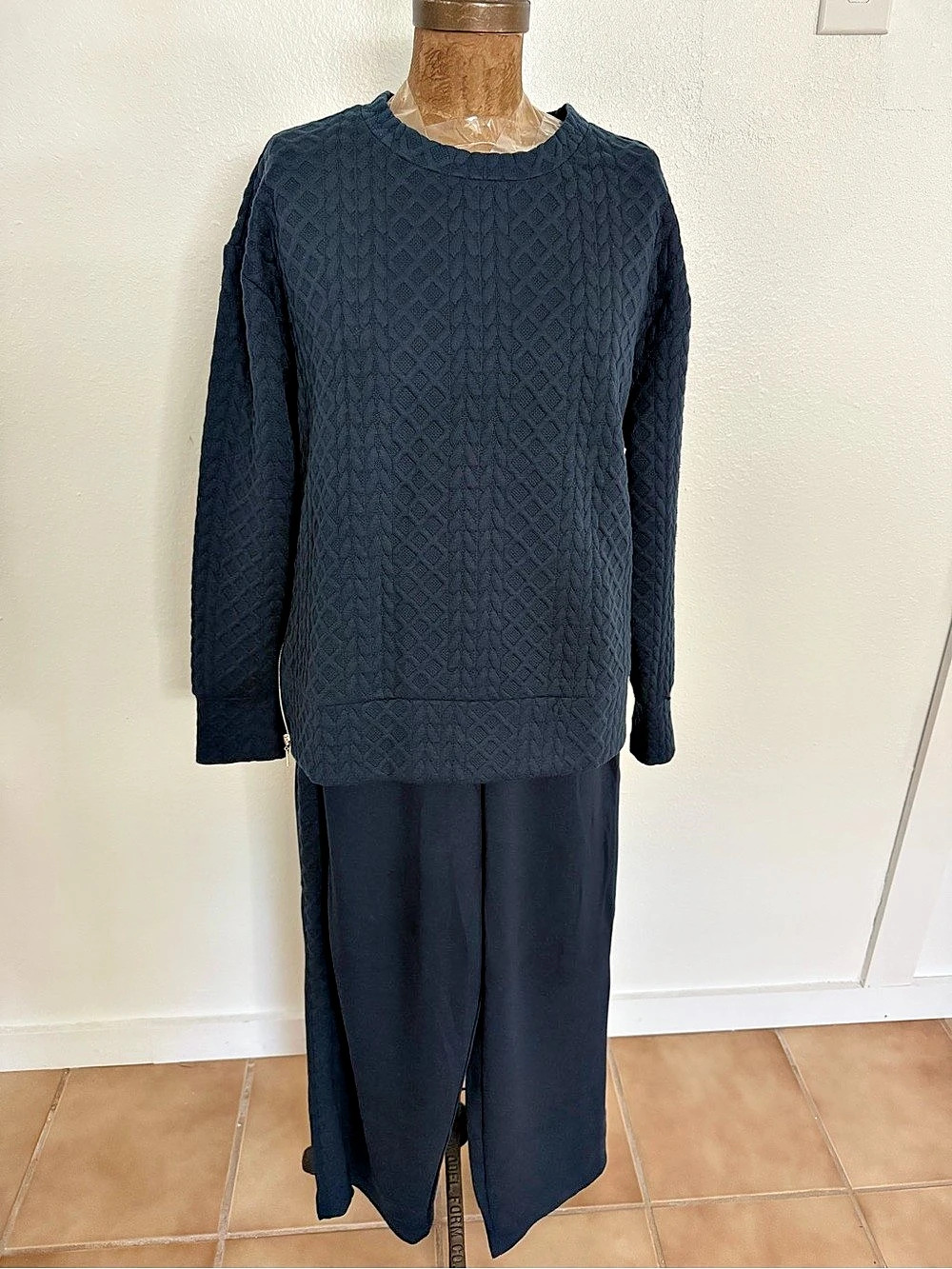 NWT Nanette Lepore Quilted Loungewear Track Suit  2-Piece Set Geometric Sizes M,